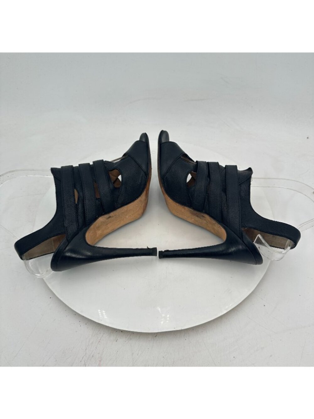 Manolo Blahnik Women EU 36 Black Leather Strappy Peep-Toe Stiletto Sandals - Picture 6 of 11